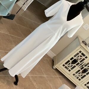 VINCE partial zipfront short sleeve dress, white, bottom half lined, size 6